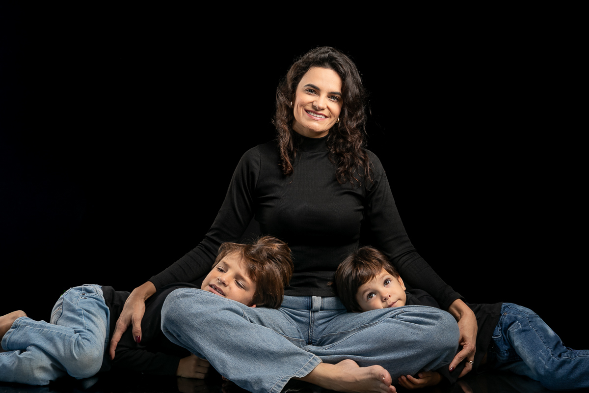 ensaio-familia-em-estudio-ensaio-de-aniversario-infantil-em-estudio-melhor-fotografa-de-barbacena-isabela-lobato-fotografia-fotografa-de-aniversario-infantil-em-barbacena-isabela-lobato-fotografia