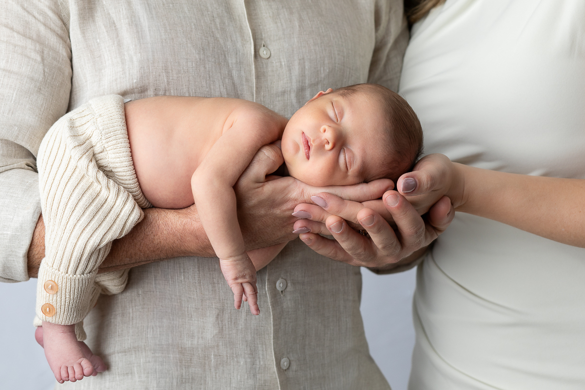 ensaio-newborn-ensaio-fotografico-de-bebe-recem-nascido-fotografa-de-recem-nascido-em-barbacena-minas-gerais-melhor-fotografa-de-conselheiro-lafaiete-barbacena-fotografa-em-alto-rio-doce-fotografa-infantil-minas-gerais-isabela-lobato-fotografia-barbacena