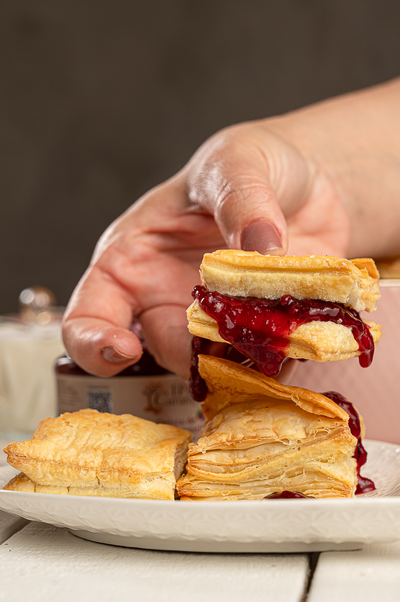 fotografia-de-alimentos-fotografa-de-comida-em-minas-gerais-mkt-de-restaurante-foto-de-comida-fotos-lindas-de-geleias-fotografa-de-gastronomia-melhor-fotografa-para-restuarantes-em-tiradentes-minas-gerais-isabela-lobato-fotografa-de-comida-foto-gastro