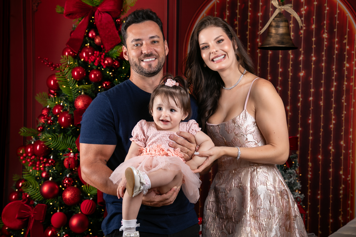 ensaio-fotografico-de-natal-2026-ideia-de-cenario-fotografico-de-natal-cenario-lindo-de-natal-tendencias-natal-2026-ideia-de-arvores-de-natal-ideia-de-fotos-de-natal-papai-noel-2026-luzes-de-natal-ensaio-fotografico-de-natal-em-barbacena-e-regiao-minas-ge