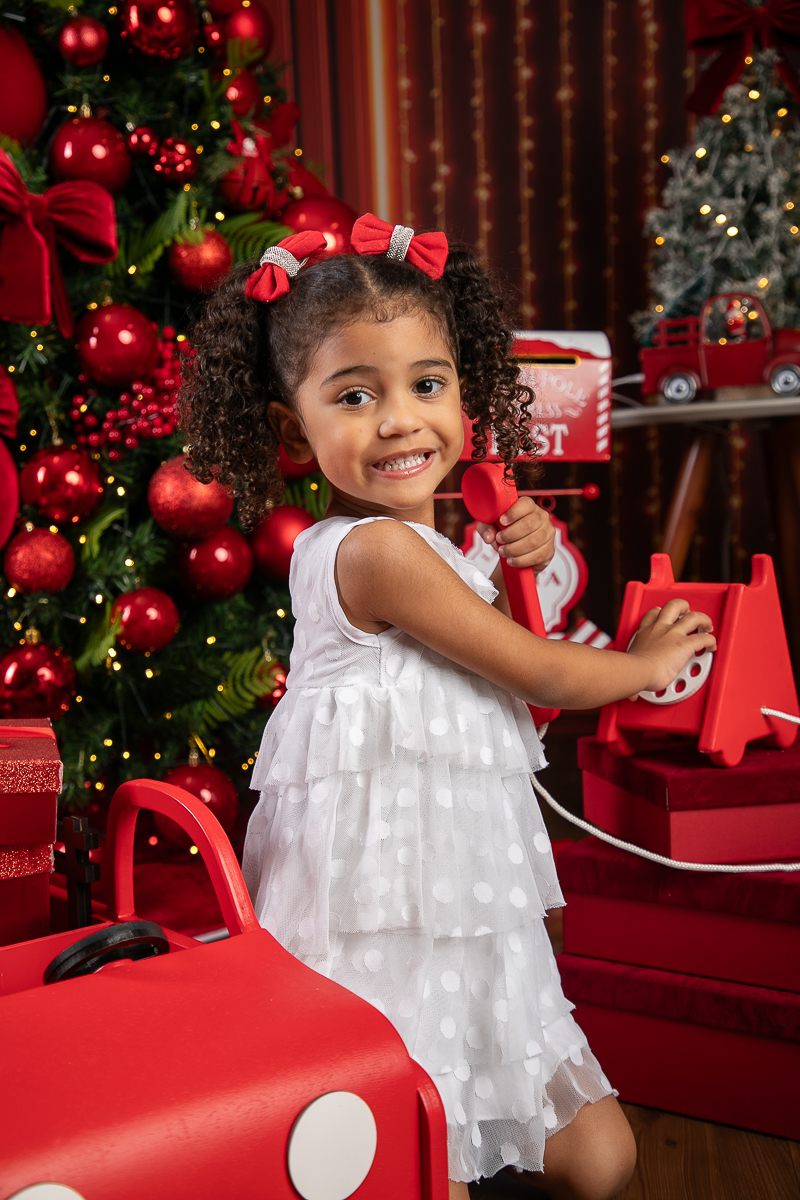 ensaio-fotografico-de-natal-2026-ideia-de-cenario-fotografico-de-natal-cenario-lindo-de-natal-tendencias-natal-2026-ideia-de-arvores-de-natal-ideia-de-fotos-de-natal-papai-noel-2026-luzes-de-natal-ensaio-fotografico-de-natal-em-barbacena-e-regiao-minas-ge