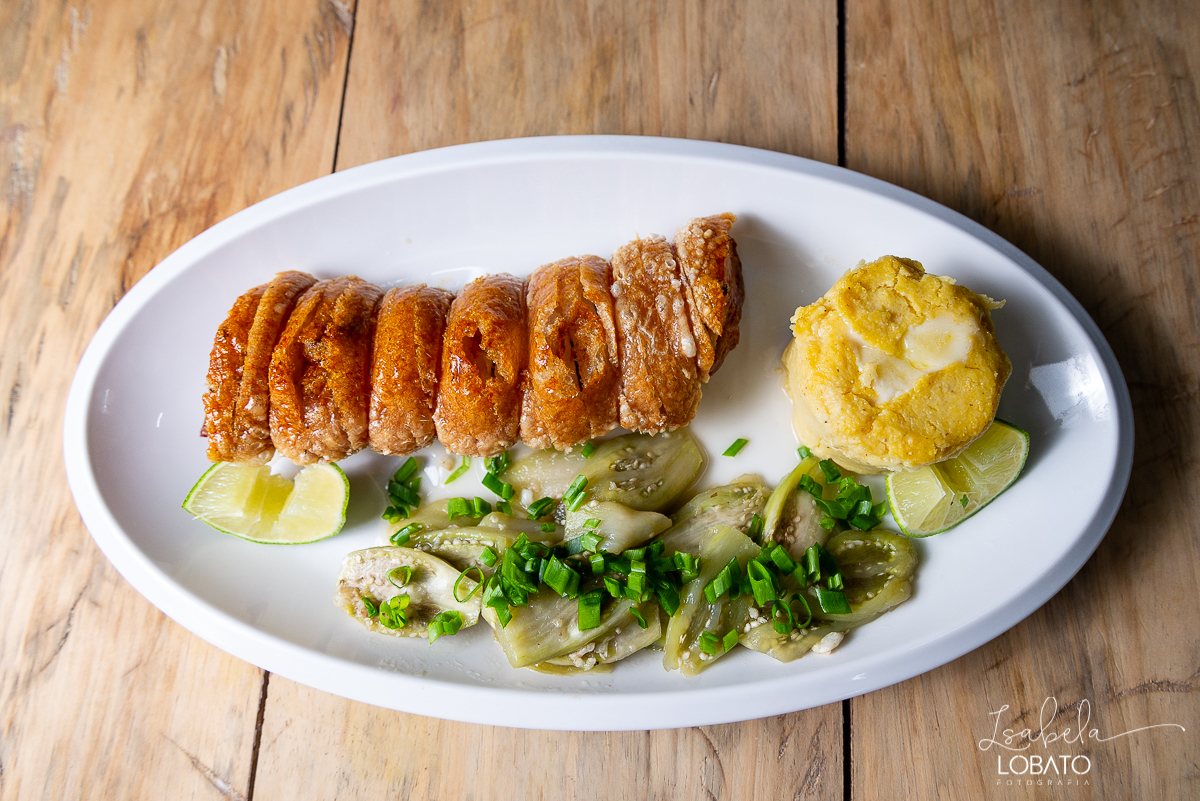 Resenha Bar_bruschetta de porco_angu_jiló_limão_De Bar em Bar Barbacena