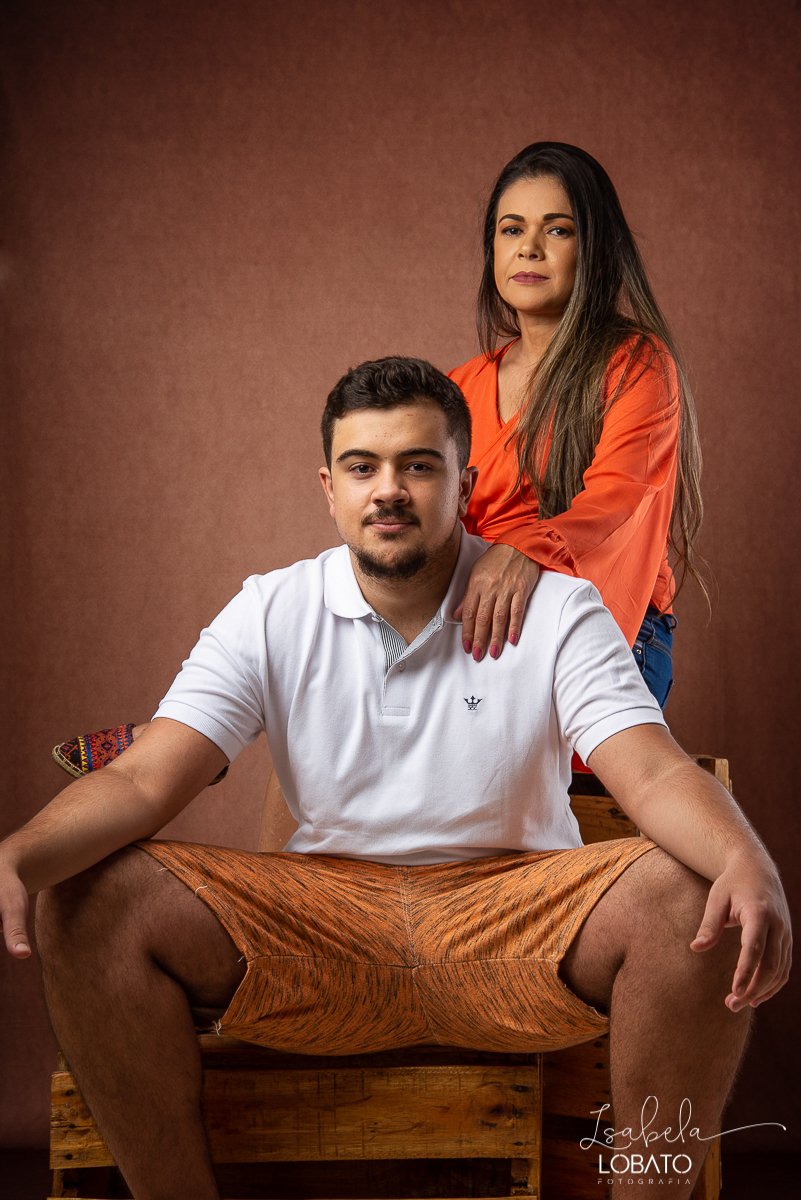 ensaio-mae-e-filho-estudio-fotografico-barbacena-isabela-lobato-fotografia