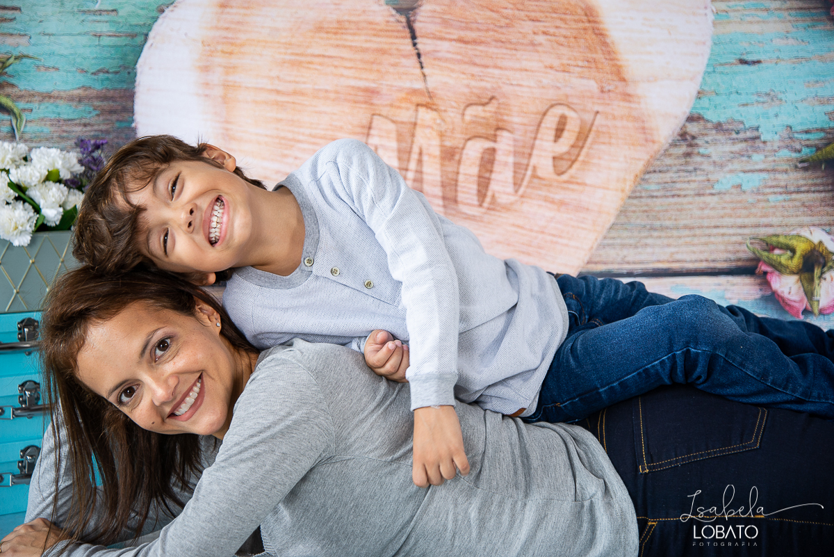 fotografia-profissional-barbacena-isabela-lobato-fotografia-infantil-fotografo-em-barbacena-dia-das-maes-2019
