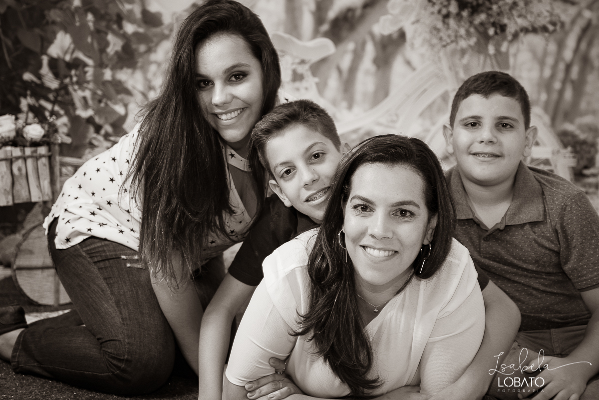 fotografia-profissional-barbacena-isabela-lobato-fotografia-infantil-fotografo-em-barbacena-dia-das-maes-2019