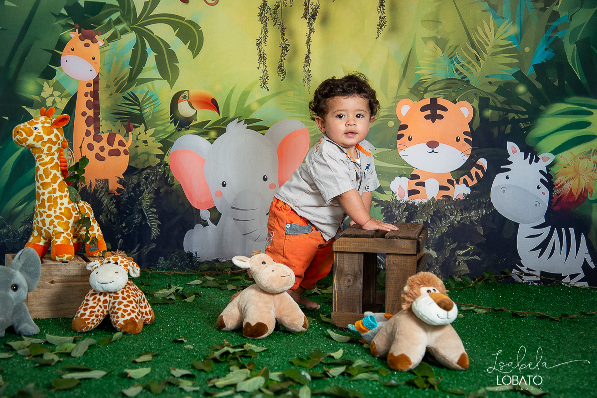 fotografia-infantil-barbacena-isabela-lobato-foto-de-criança-fotografo-infantil-safari-acompanhamento-mensal-fotografico
