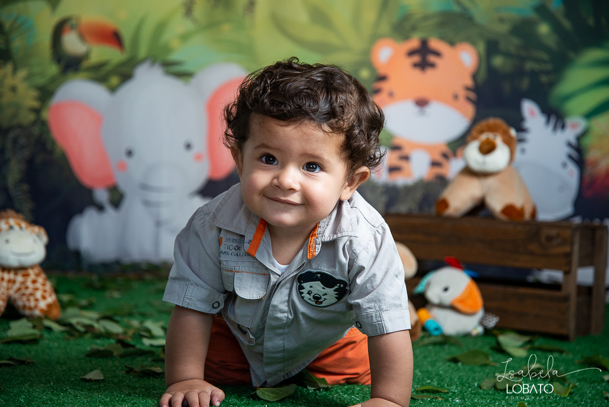 fotografia-infantil-barbacena-isabela-lobato-foto-de-criança-fotografo-infantil-safari-acompanhamento-mensal-fotografico