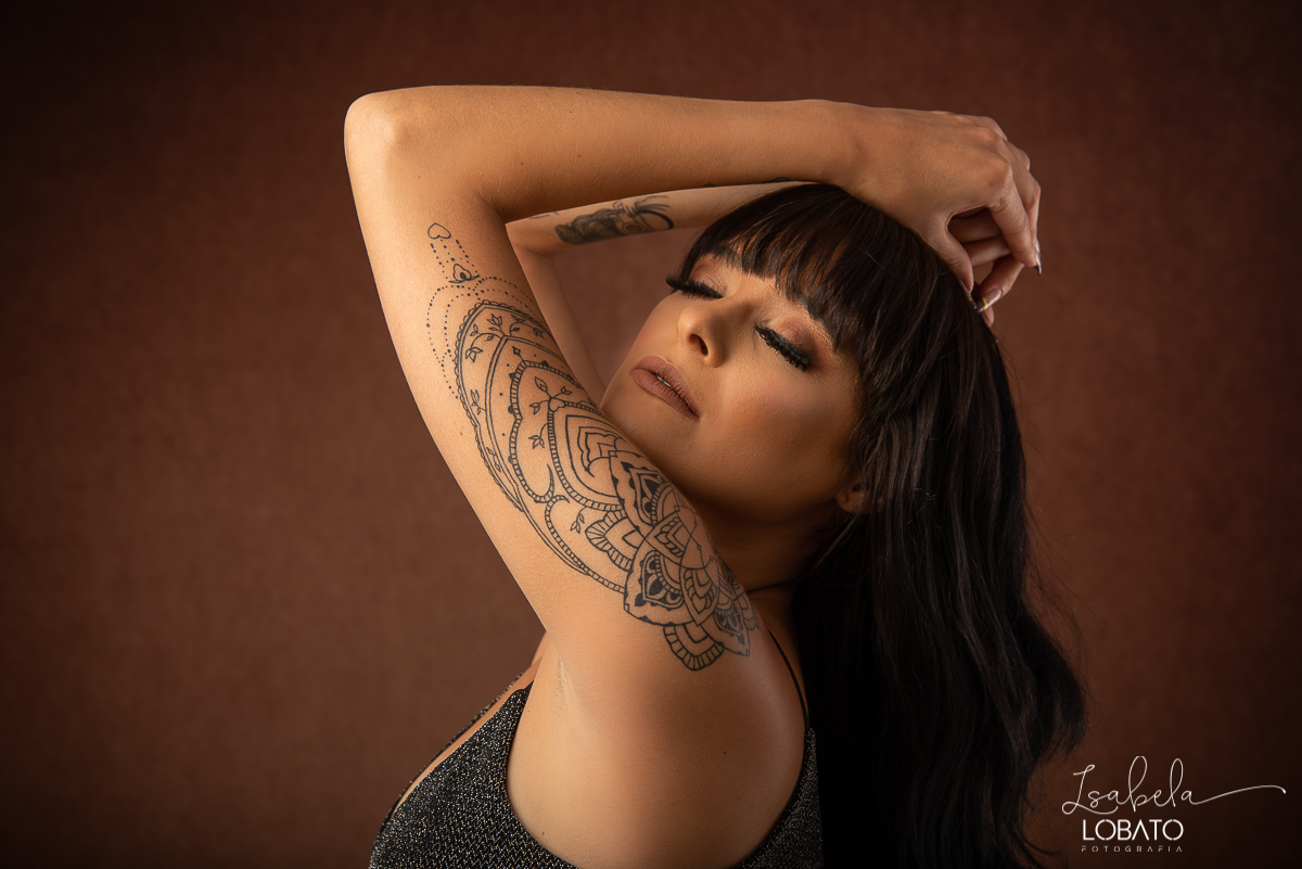 ensaio-sensual-estudio-modelo-modelo-feminino-fotografia-barbacena-isabela-lobato-estudio-fotografico-barbacena