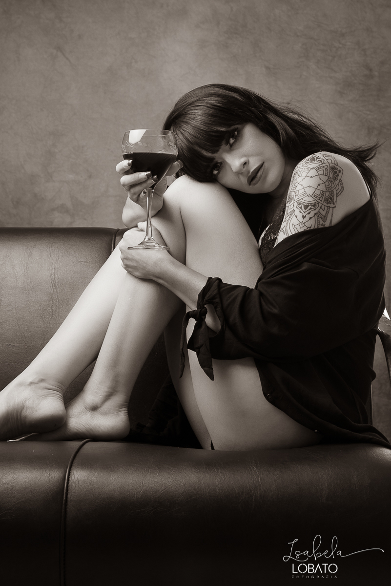 ensaio-sensual-estudio-modelo-modelo-feminino-fotografia-barbacena-isabela-lobato-estudio-fotografico-barbacena