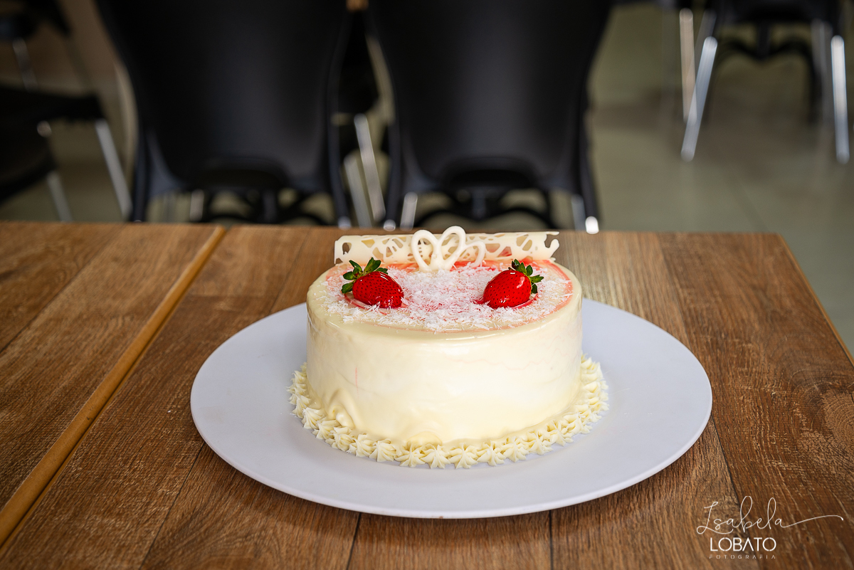 fotografia-gourmet-barbacena-foto-de-comida-foto-culinaria-torta-de-morango-casa-do-morango-barbacena-fotografa-em-barbacena-isabela-lobato
