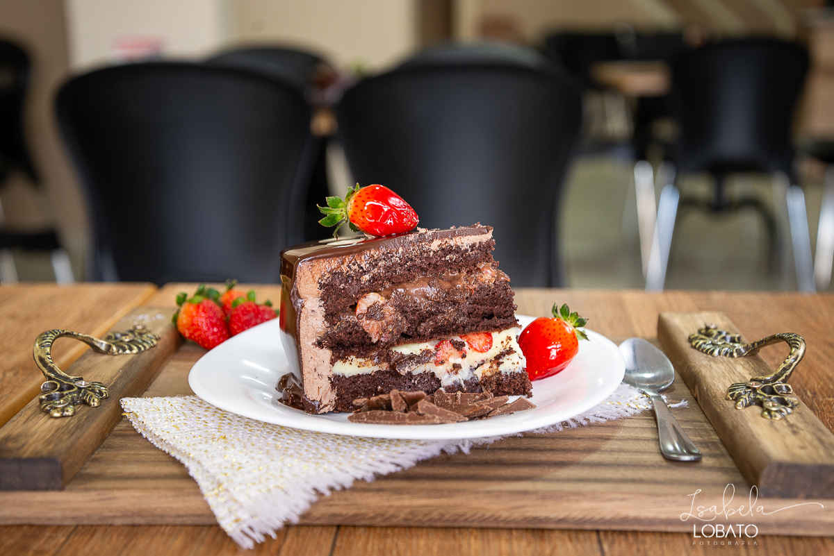 fotografia-gourmet-barbacena-foto-de-comida-foto-culinaria-torta-de-morango-casa-do-morango-barbacena-fotografa-em-barbacena-isabela-lobato