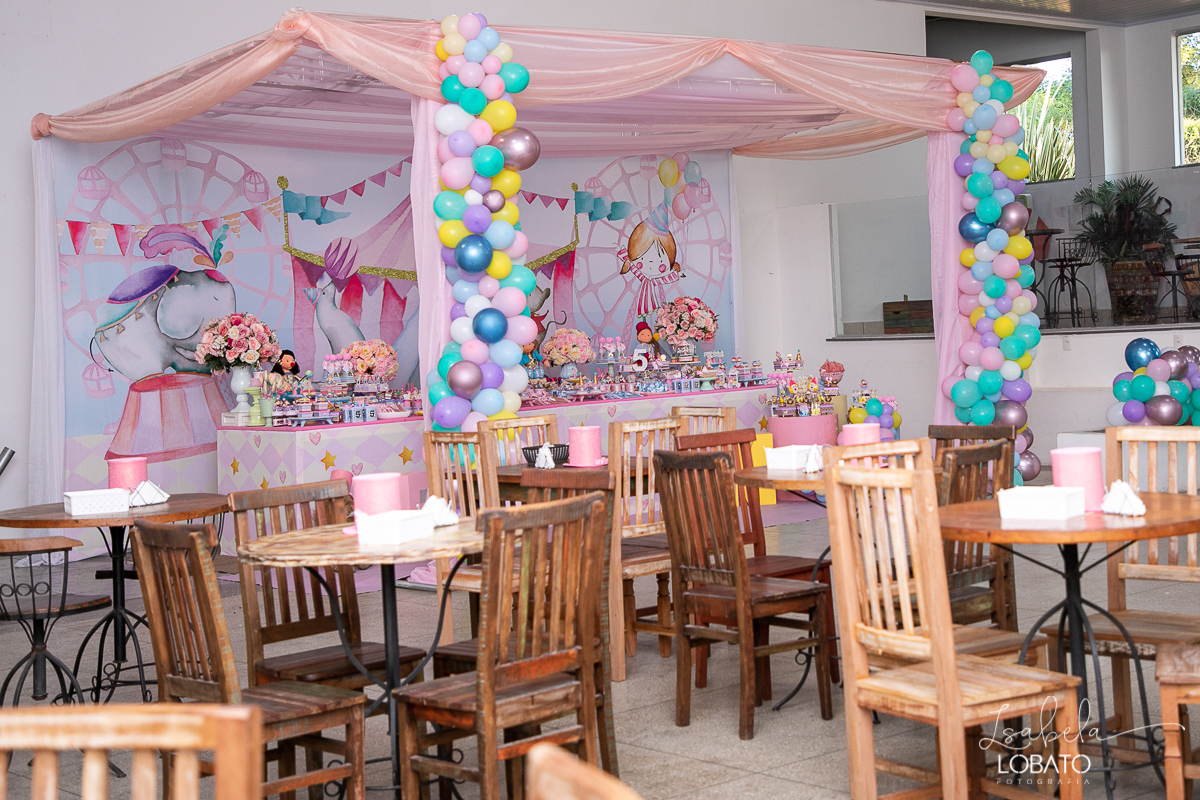 festa-decoracao-circo-rosa-casa-de-festas-uni-duni-te-barbacena-aniversario-infantil-fotografia-de-crianças-barbacena-isabela-lobato-fotografia