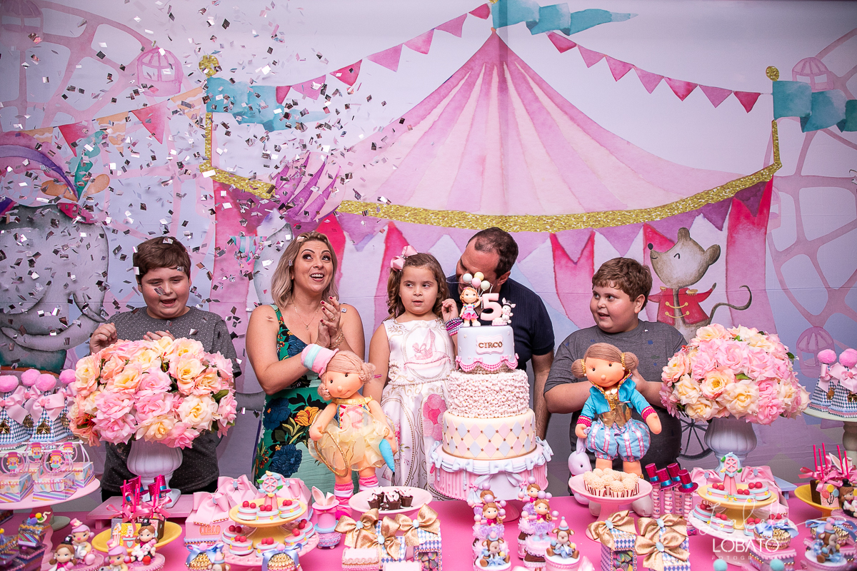 festa-decoracao-circo-rosa-casa-de-festas-uni-duni-te-barbacena-aniversario-infantil-fotografia-de-crianças-barbacena-isabela-lobato-fotografia