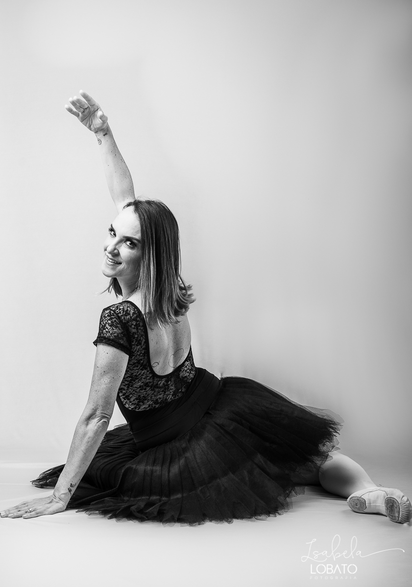 ensaio-fotografico-ballet-foto-de-bailarina-ballet-adulto-foto-ballet-barbacena-isabela-lobato-fotografa-em-barbacena-estudio-fotografico-em-barbacena