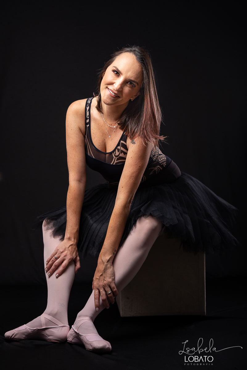 ensaio-fotografico-ballet-foto-de-bailarina-ballet-adulto-foto-ballet-barbacena-isabela-lobato-fotografa-em-barbacena-estudio-fotografico-em-barbacena