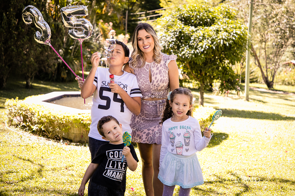 ensaio-fotografico-de-familia-book-de-familia-hotel-park-hotel-matiqueira-barbacena-fotografo-em-barbacena-isabela-lobato-fotografia-tal-mae-tal-filha-tal-pai-tal-filho