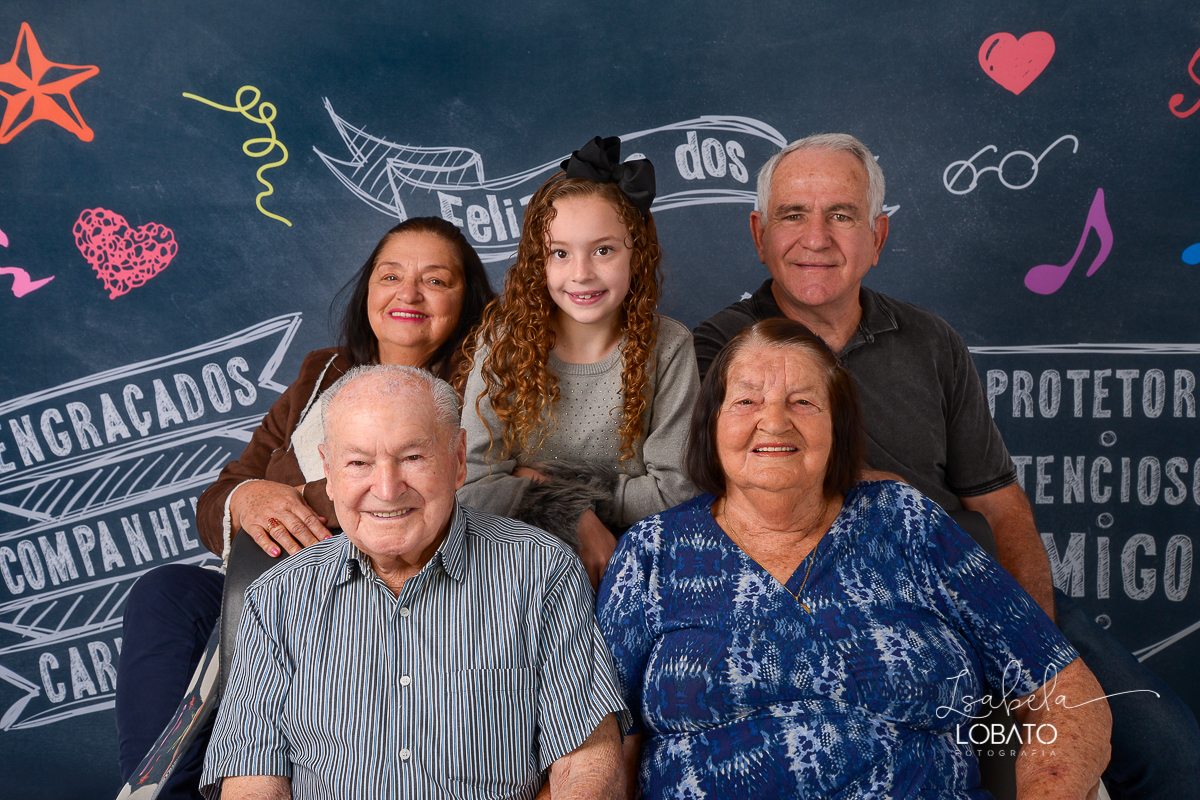 dia-dos-avos-amor-de-vo-amor-do-vovo-sessao-fotografica-book-de-fotos-ensaio-fotografico-em-estudio-nikon-fotografo-em-barbacena-isabela-lobato