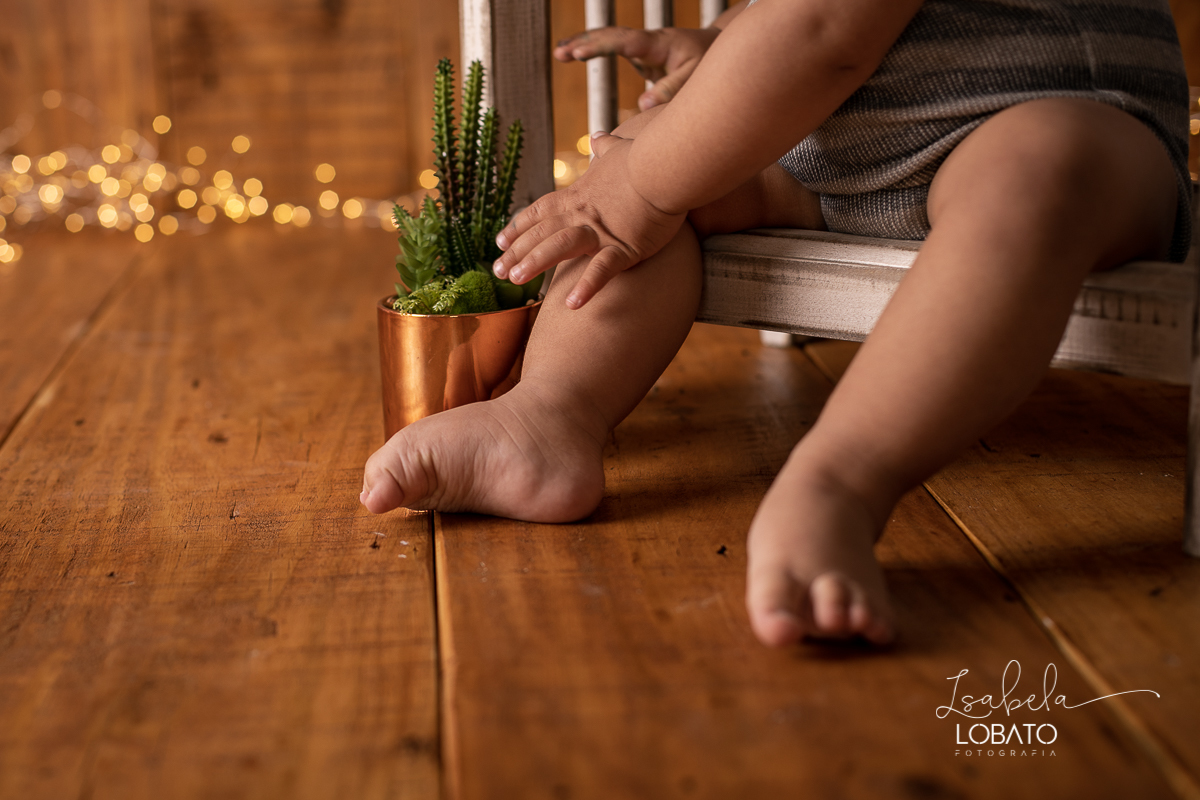 fotografia-de-bebe-acompanhamento-mensal-de-bebe-fases-de-bebe-Johnson-fotografo-em-barbacena-minas-gerais-isabela-lobato-fotografia