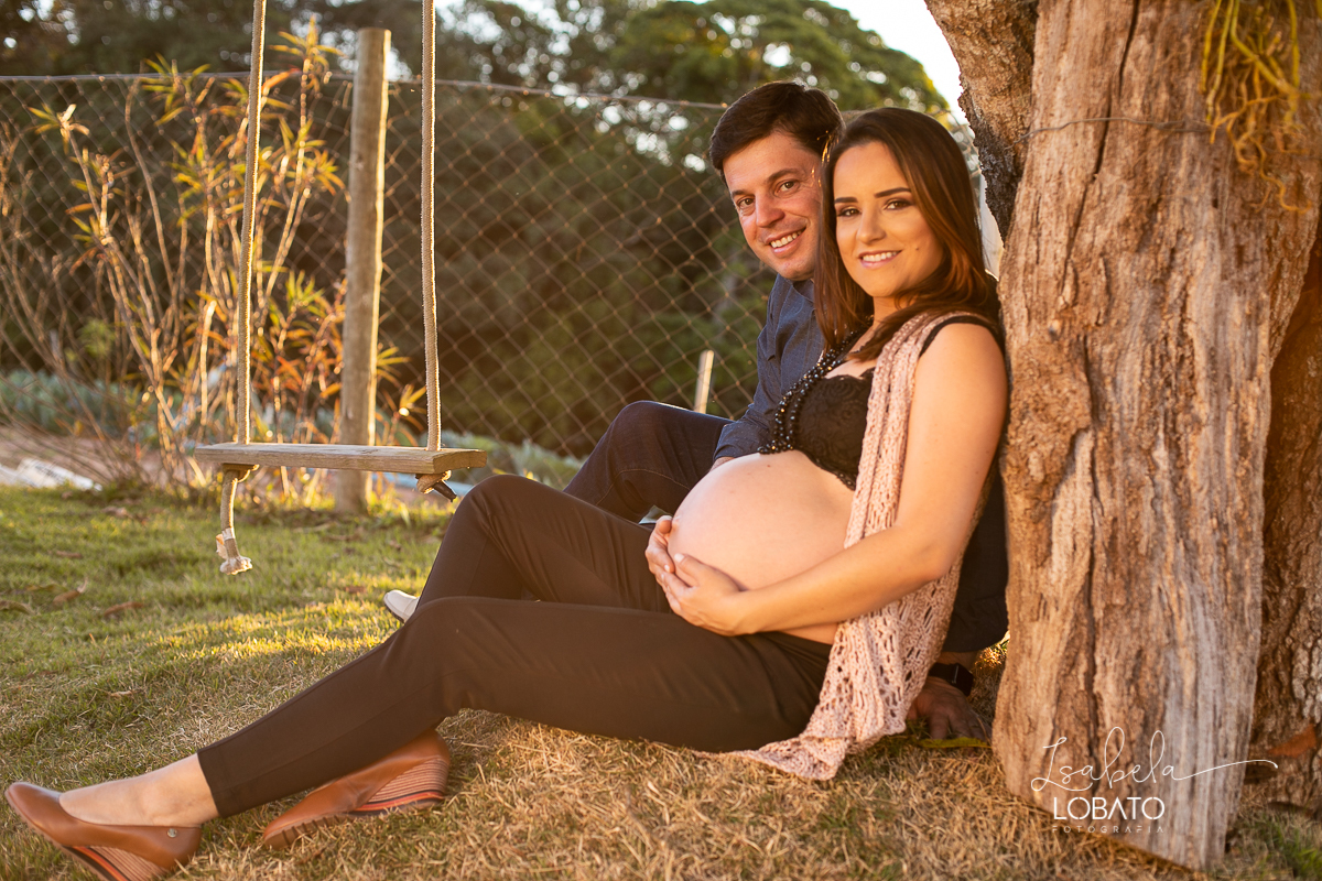 ensaio-gestante-fotografia-de-gravida-em-barbacena-fotografo-em-barbacena-book-gestante-estudio-fotografico-em-barbacena-isabela-lobato-fotografo-de-gestante-de-casamento-fotografia-de-bebe-acompanhamento-mensal-meu-primeiro-filho-meu-mundo-azul