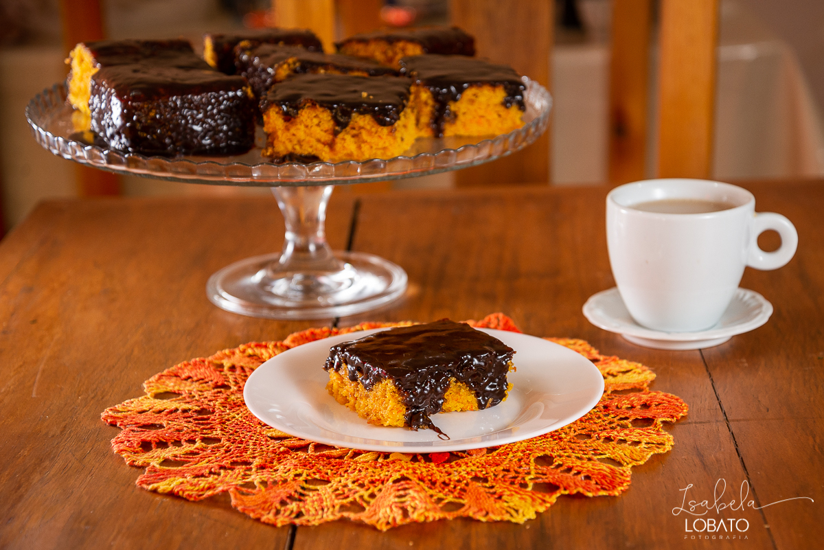foto-de-comida-lanchonete- br-040-refeicao-prato-feito-batata-frita-foto-gastronomia-foto-culinaria-fotogrografo-de-gastronomia-festival-gastronimico-de-tiradentes-cafe-chocolate-quente-cafe-com-leite-queijo-minas-fescal-pao-com-ovo-pao-com-linguica