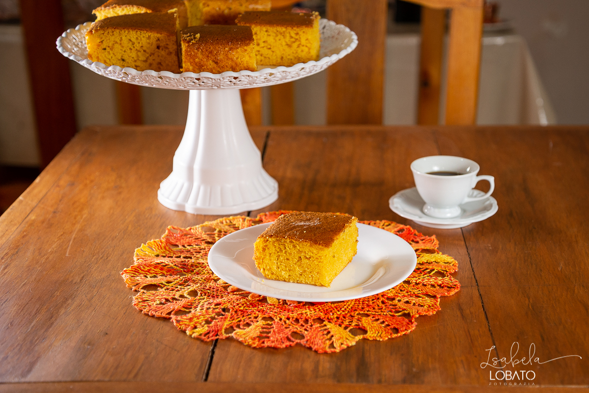 foto-de-comida-lanchonete- br-040-refeicao-prato-feito-batata-frita-foto-gastronomia-foto-culinaria-fotogrografo-de-gastronomia-festival-gastronimico-de-tiradentes-cafe-chocolate-quente-cafe-com-leite-queijo-minas-fescal-pao-com-ovo-pao-com-linguica