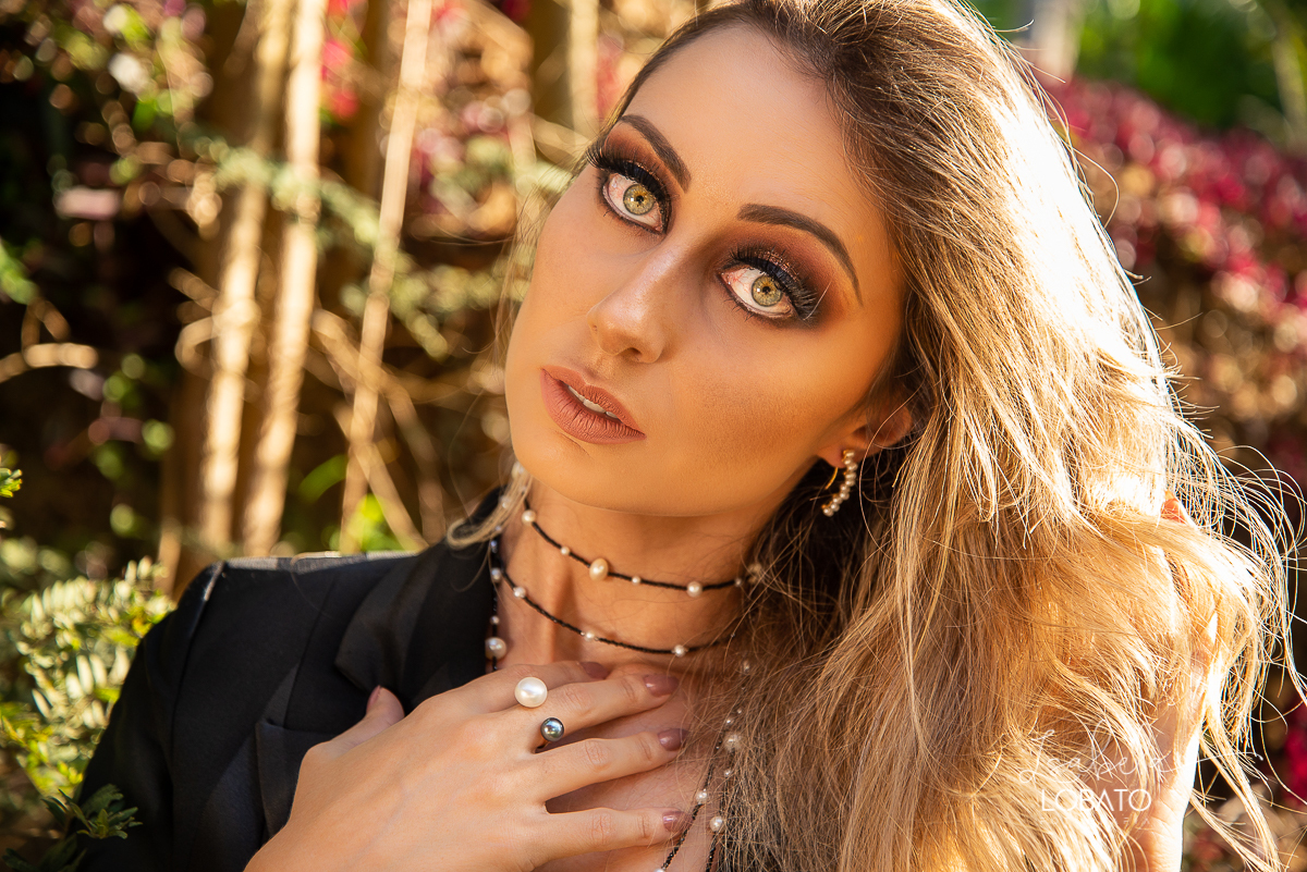 ensaio-feminino-josielle-da-fonseca-influenciadora-digital-modelo-em-barbacena-minas-gerais-book-fotografico-joias-ouro-tatiana-berenguer-joias-melhor-fotografo-em-barbacena-isabela-lobato-fotografia-ensaio-externo-espaço-camila-castro-barbacena