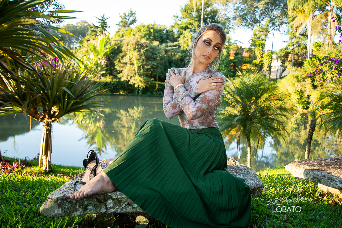 ensaio-feminino-josielle-da-fonseca-influenciadora-digital-modelo-em-barbacena-minas-gerais-book-fotografico-joias-ouro-tatiana-berenguer-joias-melhor-fotografo-em-barbacena-isabela-lobato-fotografia-ensaio-externo-espaço-camila-castro-barbacena