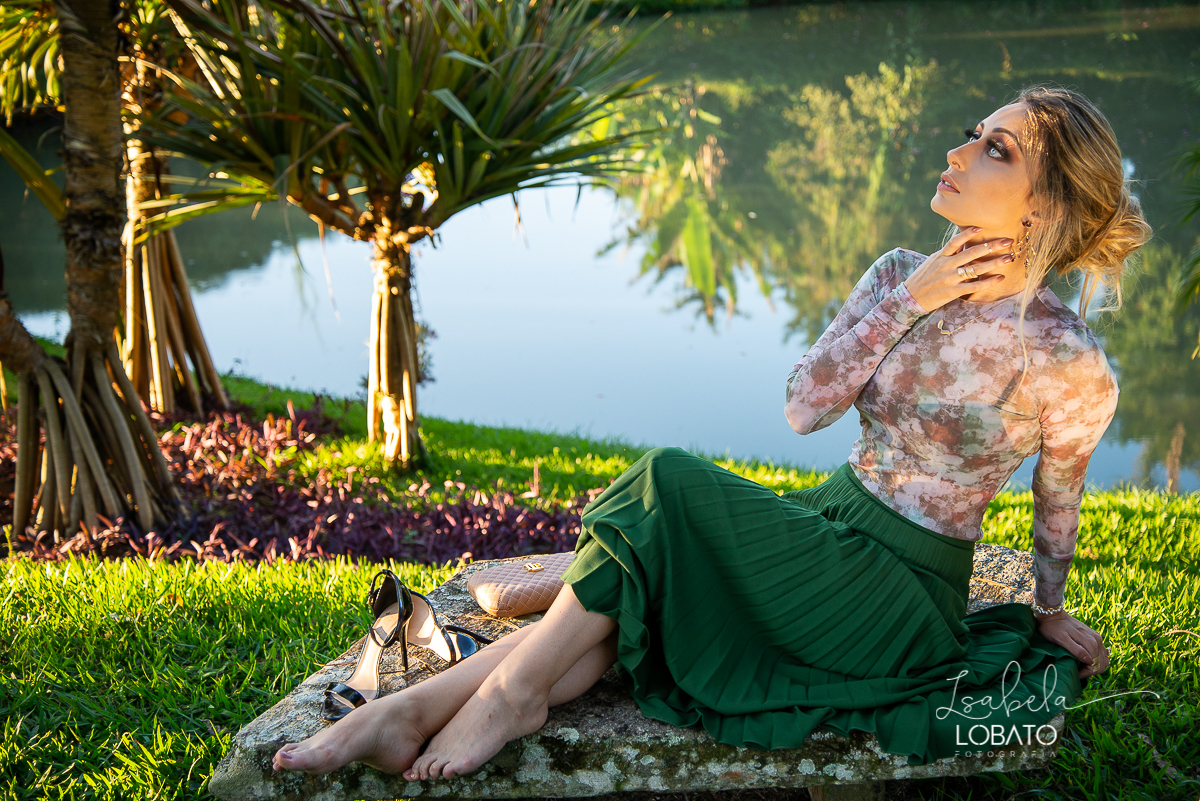 ensaio-feminino-josielle-da-fonseca-influenciadora-digital-modelo-em-barbacena-minas-gerais-book-fotografico-joias-ouro-tatiana-berenguer-joias-melhor-fotografo-em-barbacena-isabela-lobato-fotografia-ensaio-externo-espaço-camila-castro-barbacena