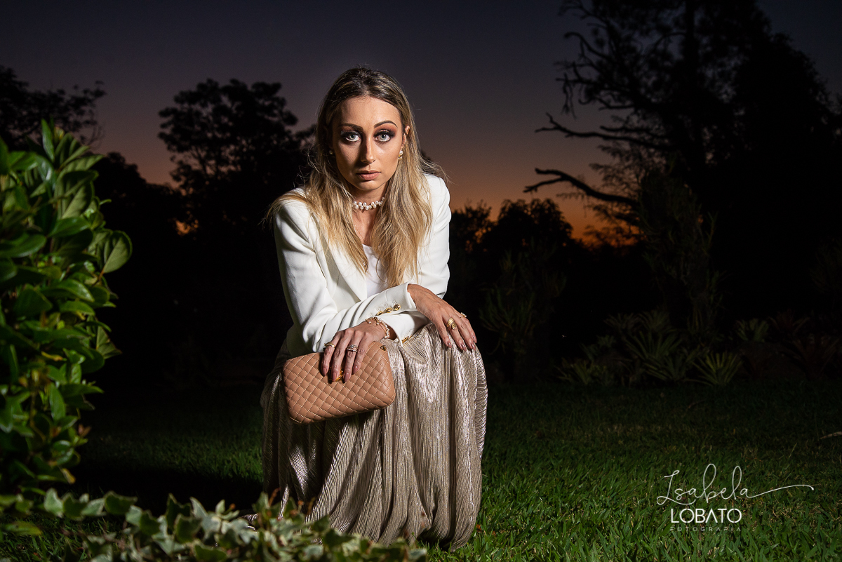 ensaio-feminino-josielle-da-fonseca-influenciadora-digital-modelo-em-barbacena-minas-gerais-book-fotografico-joias-ouro-tatiana-berenguer-joias-melhor-fotografo-em-barbacena-isabela-lobato-fotografia-ensaio-externo-espaço-camila-castro-barbacena