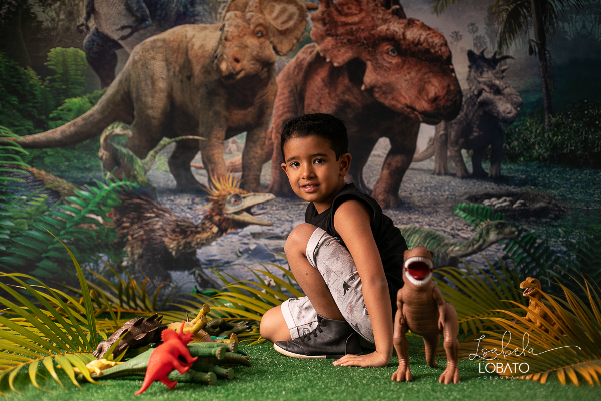 ensaio-fotografico-dinossauros-apaixonados-por-dinossauros-dino-jurassic-park-a-era-dos-dinossauros-fotografia-infantil-tema-dinossauros-fotografo-em-barbacena-isabela-lobato