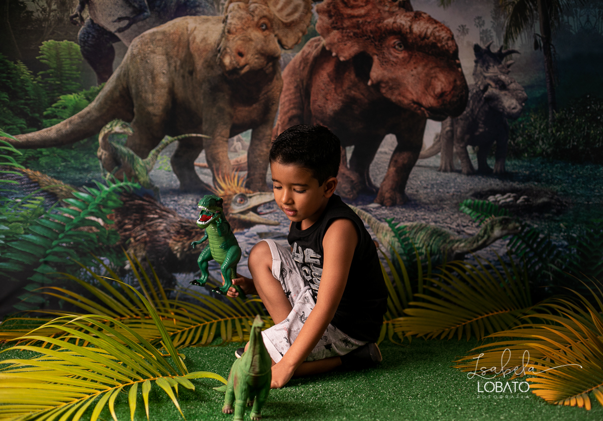ensio-fotografico-dinossauros-apaixonados-por-dinossauros-dino-jurassic-park-a-era-dos-dinossauros-fotografia-infantil-tema-dinossauros-fotografo-em-barbacena-isabela-lobato