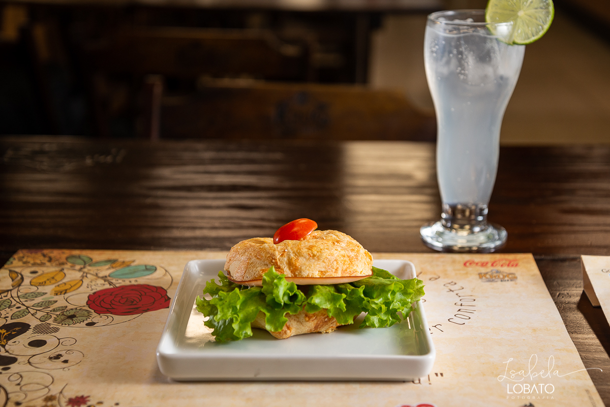 fotografia-gourmet-foto-de-comida-food-fotography-alta-gastronomia-fotografo-de-comida-minas-gerais-festival-gastronomico-de-tiradentes-fotografa-de-gastronomia-isabela-lobato-foto-gourmet-sanduíche-lanches-cafes-bolo-sobremesa-prato-executivo-chopp