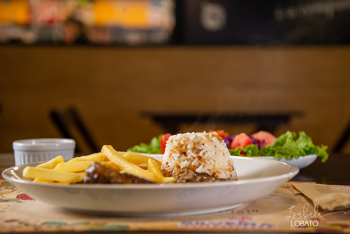 fotografia-gourmet-foto-de-comida-food-fotography-alta-gastronomia-fotografo-de-comida-minas-gerais-festival-gastronomico-de-tiradentes-fotografa-de-gastronomia-isabela-lobato-foto-gourmet-sanduíche-lanches-cafes-bolo-sobremesa-prato-executivo-chopp-pizza