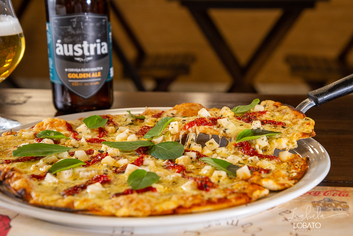 fotografia-gourmet-foto-de-comida-food-fotography-alta-gastronomia-fotografo-de-comida-minas-gerais-festival-gastronomico-de-tiradentes-fotografa-de-gastronomia-isabela-lobato-foto-gourmet-sanduíche-lanches-cafes-bolo-sobremesa-prato-executivo-chopp-pizza