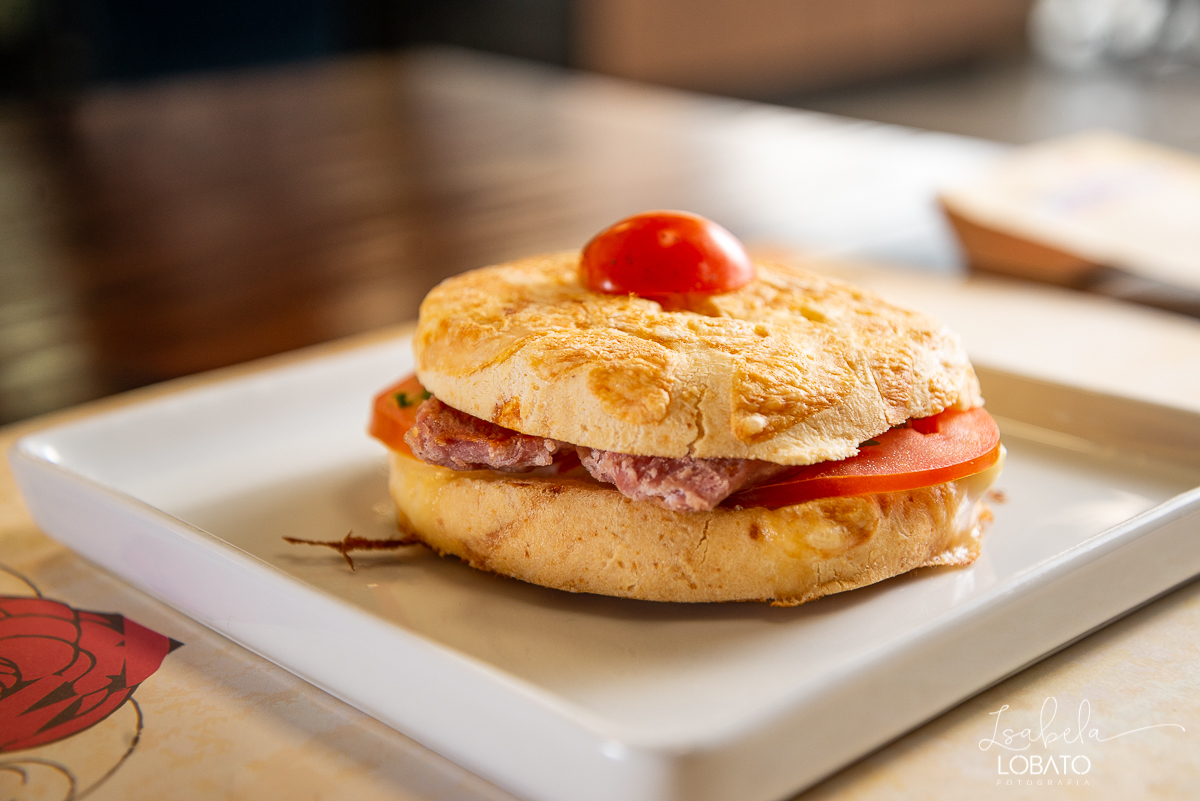 fotografia-gourmet-foto-de-comida-food-fotography-alta-gastronomia-fotografo-de-comida-minas-gerais-festival-gastronomico-de-tiradentes-fotografa-de-gastronomia-isabela-lobato-foto-gourmet-sanduíche-lanches-cafes-bolo-sobremesa-prato-executivo-chopp