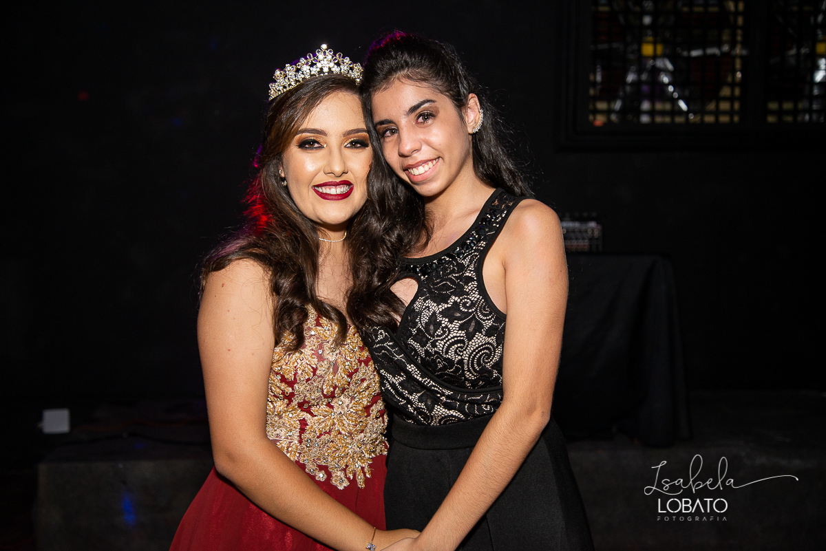 vestido-de-debutante-15-anos-festa-de-debutante-book-15-anos-festa-de-15-anos-fotografia-de-aniversario-de-15-anos-valsa-bolo-de-aniversario-alice-no-pais-das-maravilhas-anel-de-15-anos-bacco-buffet-fotografo-em-barbacena-isabela-lobato-fotografia-estudio