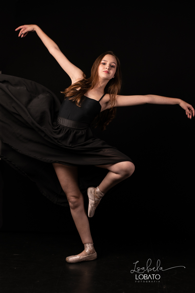 ballet-classico-jazz-ginastica-olimpica-ballet-adulto-danca-plataforma-da-dança-cefec-barbacena-estudio-de-ballet-bailarina-bailarino-fotografia-de-ballet-foto-de-bailarina-estudio-fotografico-barbacena-fotografo-em-barbacena-fotografa-isabela-lobato