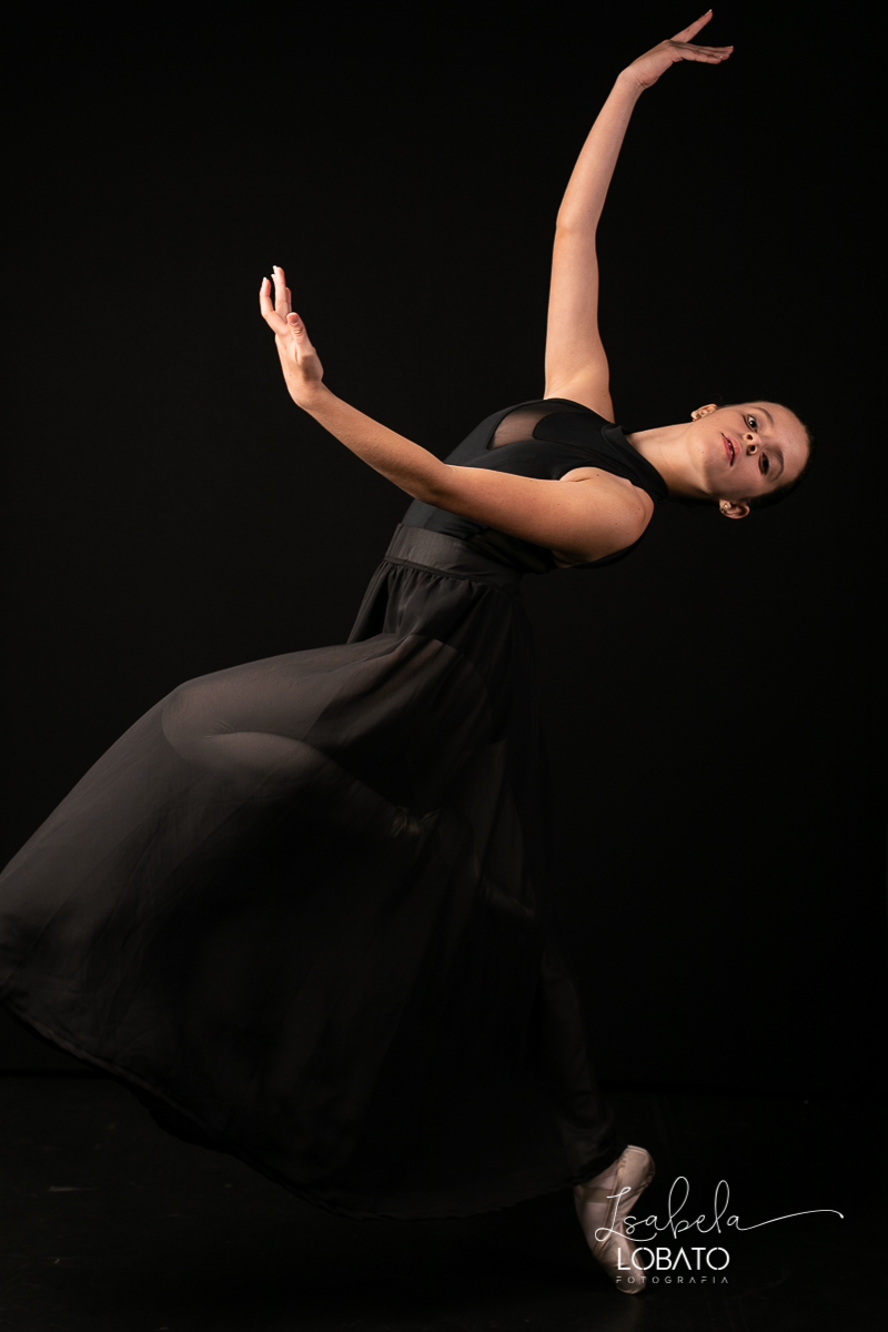 ballet-classico-jazz-ginastica-olimpica-ballet-adulto-danca-plataforma-da-dança-cefec-barbacena-estudio-de-ballet-bailarina-bailarino-fotografia-de-ballet-foto-de-bailarina-estudio-fotografico-barbacena-fotografo-em-barbacena-fotografa-isabela-lobato