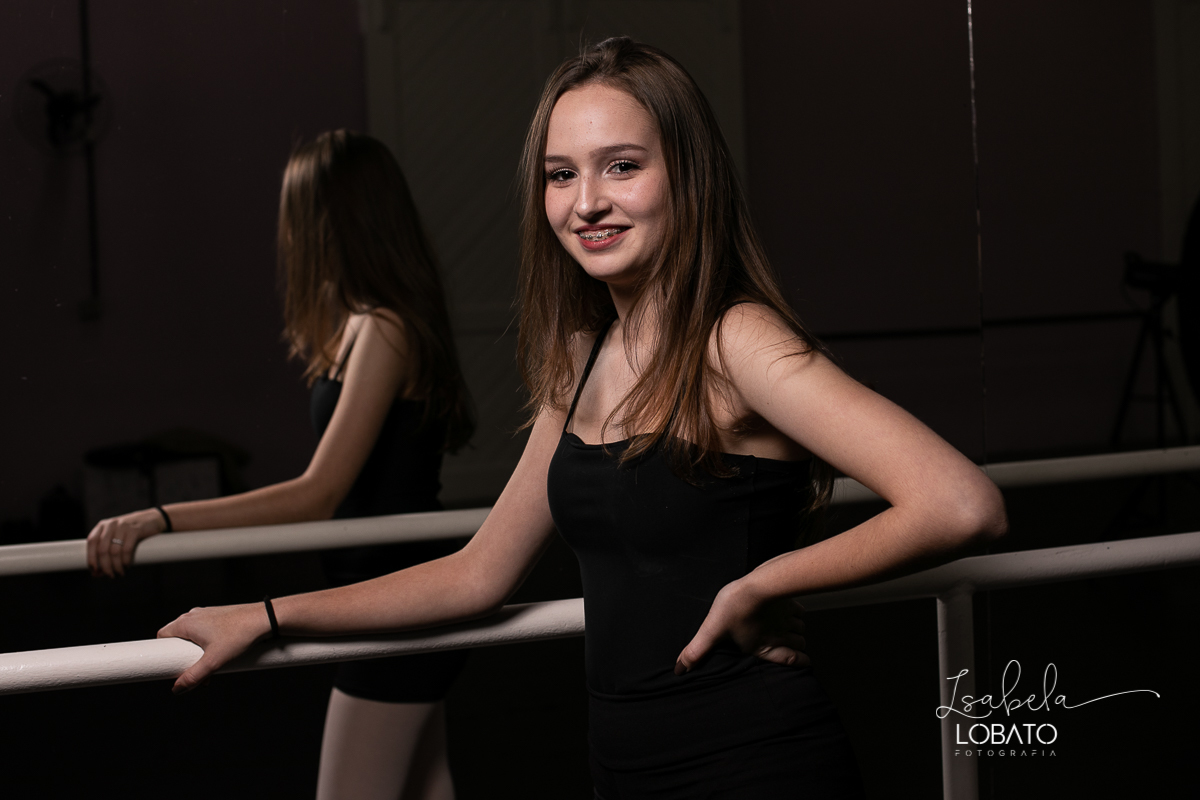 ballet-classico-jazz-ginastica-olimpica-ballet-adulto-danca-plataforma-da-dança-cefec-barbacena-estudio-de-ballet-bailarina-bailarino-fotografia-de-ballet-foto-de-bailarina-estudio-fotografico-barbacena-fotografo-em-barbacena-fotografa-isabela-lobato