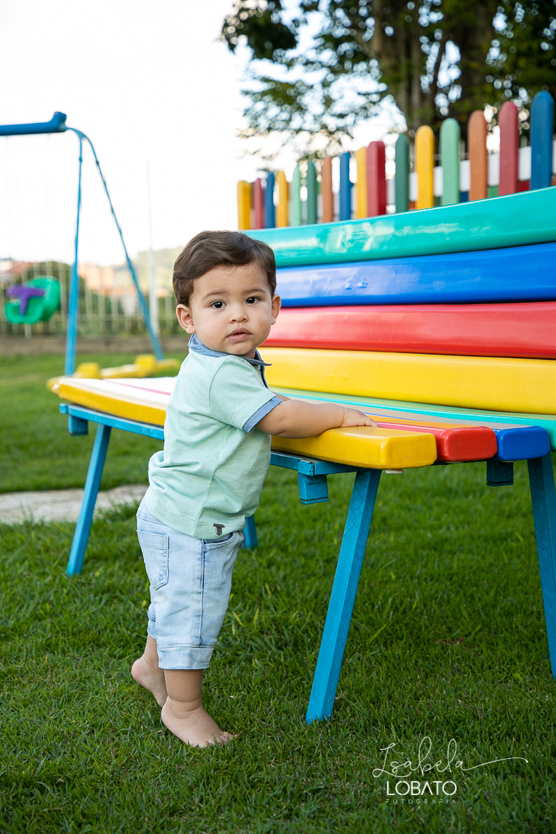 a-hora-do-bolo-smash-the-cake-aniversario-de um-ano-fotografia-de-crianca-fotografo-em-barbacena-isabela-lobato-estudio-de-fotos-hotel-senac-grogoto