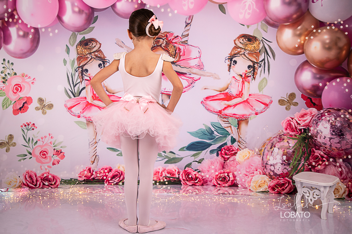 ensaio-fotografico-bailarina-ballet-a-bailarina-estudio-de-ballet-fotografia-de-crianca-fotografo-de-crianca-em-barbacena-fotografo-em-barbacena-isabela-lobato-fotografia-fotografa-de-casamento-sapatilha-de-ballet