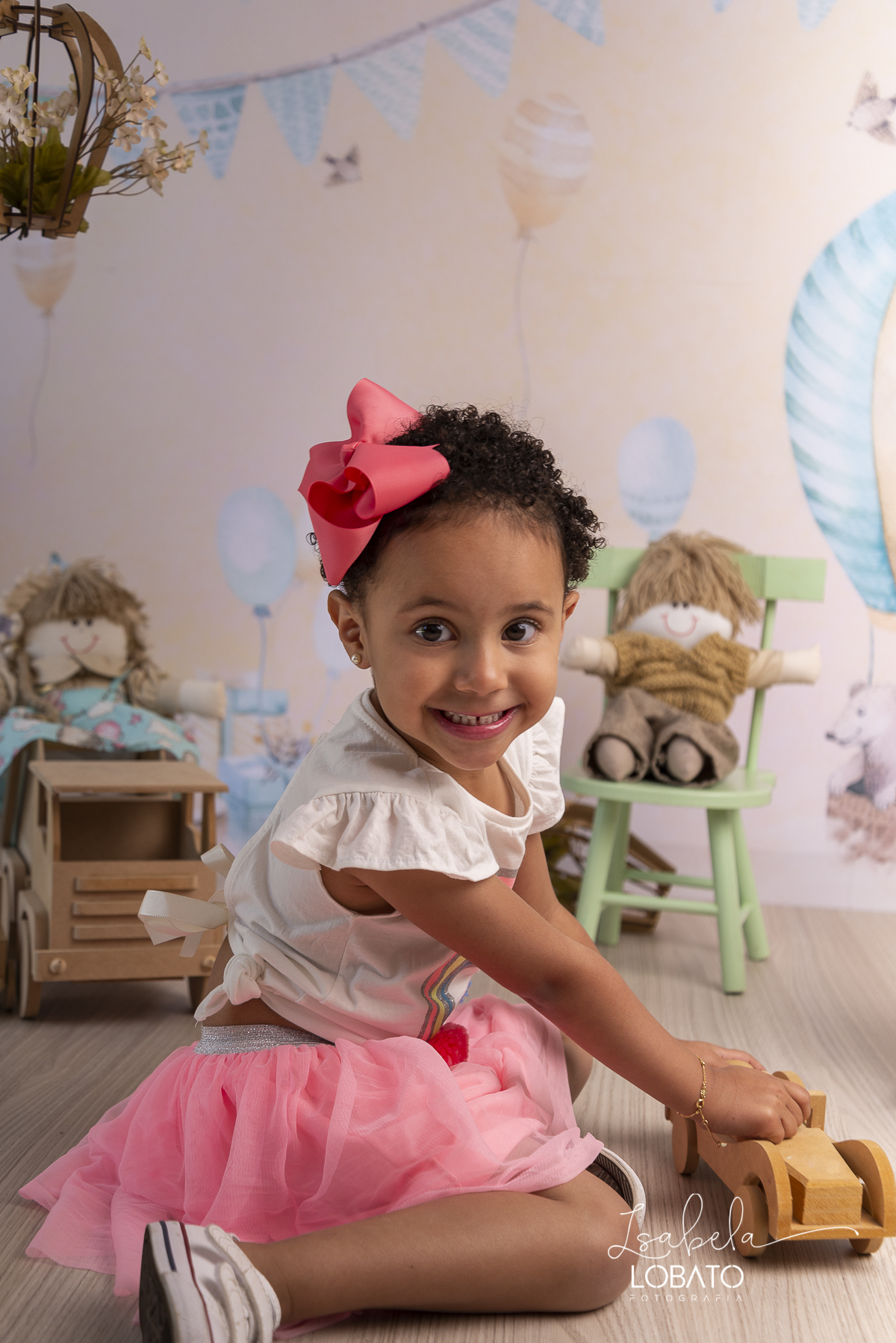 dia-das-criancas-2019-brincadeira-de-crianca-fotografia-infantil-modelo-infantil-austar-crianca-boneca-de-pano-carrinho-brinquedos-educativos-feliz-dia-das-criancas-melhores-fotografos-minas-gerais-fotografo-em-barbacena-isabela-lobato-fotografia