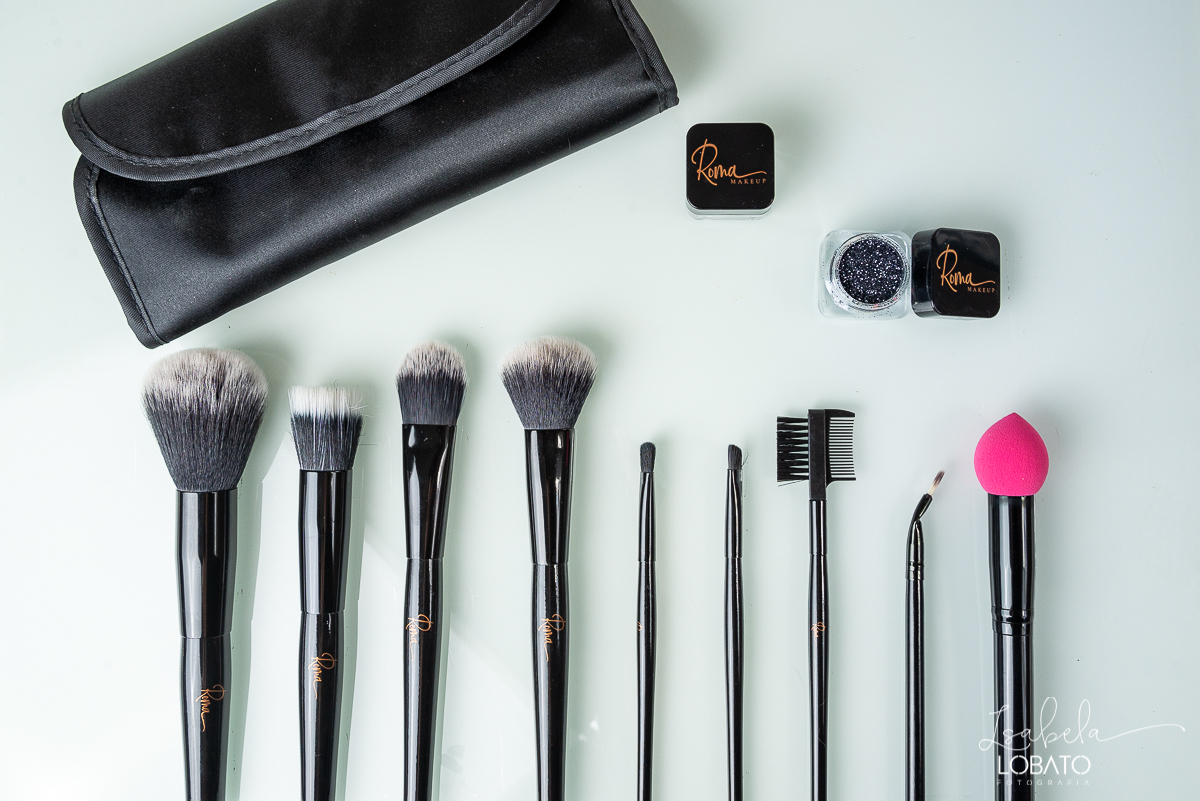 roma-makeup-roma-natural-pincel-de-maquiagem-pigmentos-sombra-de-olho-estojo-de-pincel-beleza-bem-estar-fotografia-still-melhores-fotografos-de-minas-gerais-estudio-fotografico-barbacena-minas-gerais-melhor-fotografo-de-barbacena-isabela-lobato-fotografia