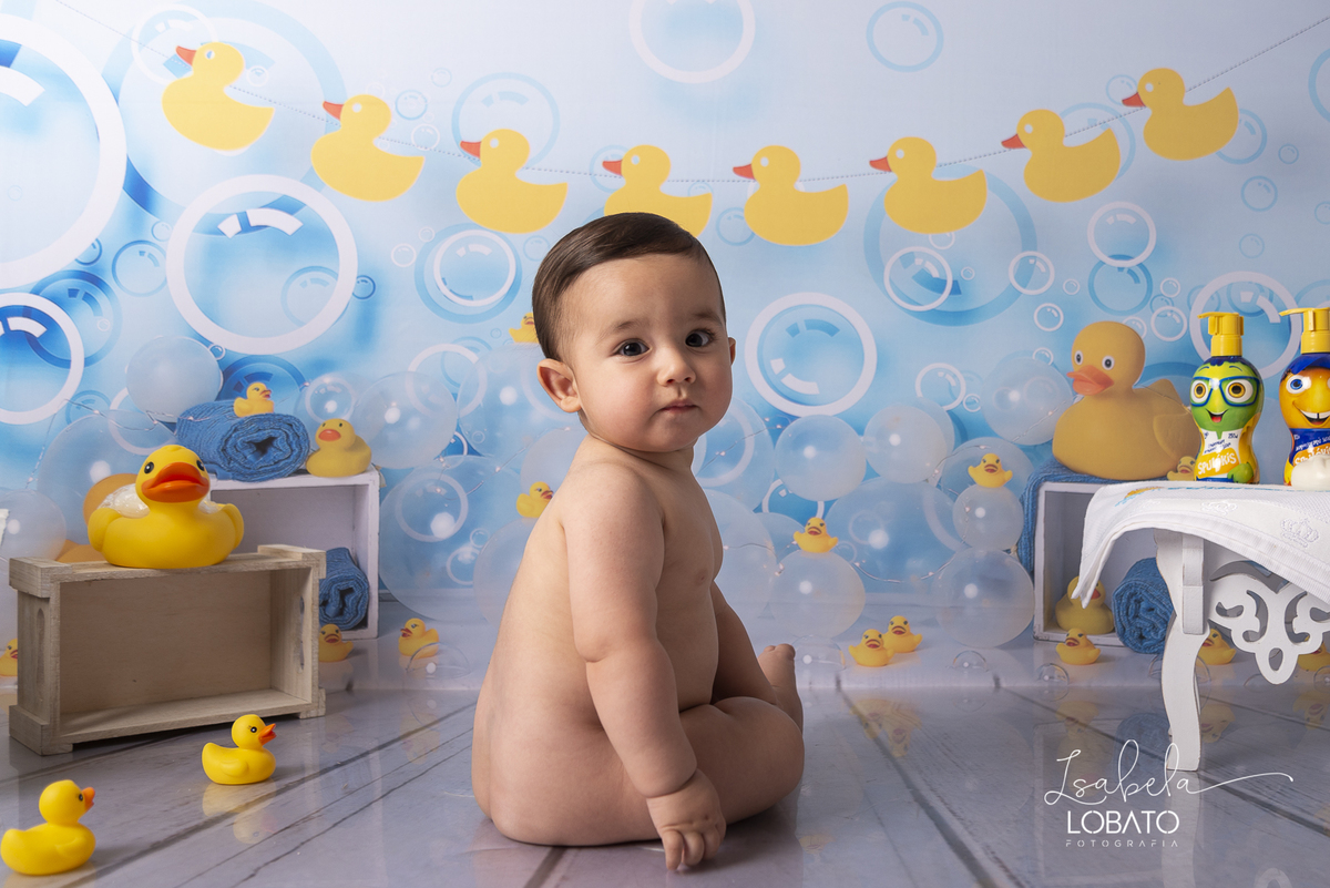 a-hora-do-banho-banho-de-ofuro-banho-de-bebe-bolinha-de-sabao-shampo-e-sabonete-para-bebe-do-boticario-balde-de-ofuro-para-bebes-fotografia-de-bebe-acompanhamento-fotografico-infantil-fases-do-bebe-estudio-fotografico-em-barbacena-isabela-lobato-fotografa