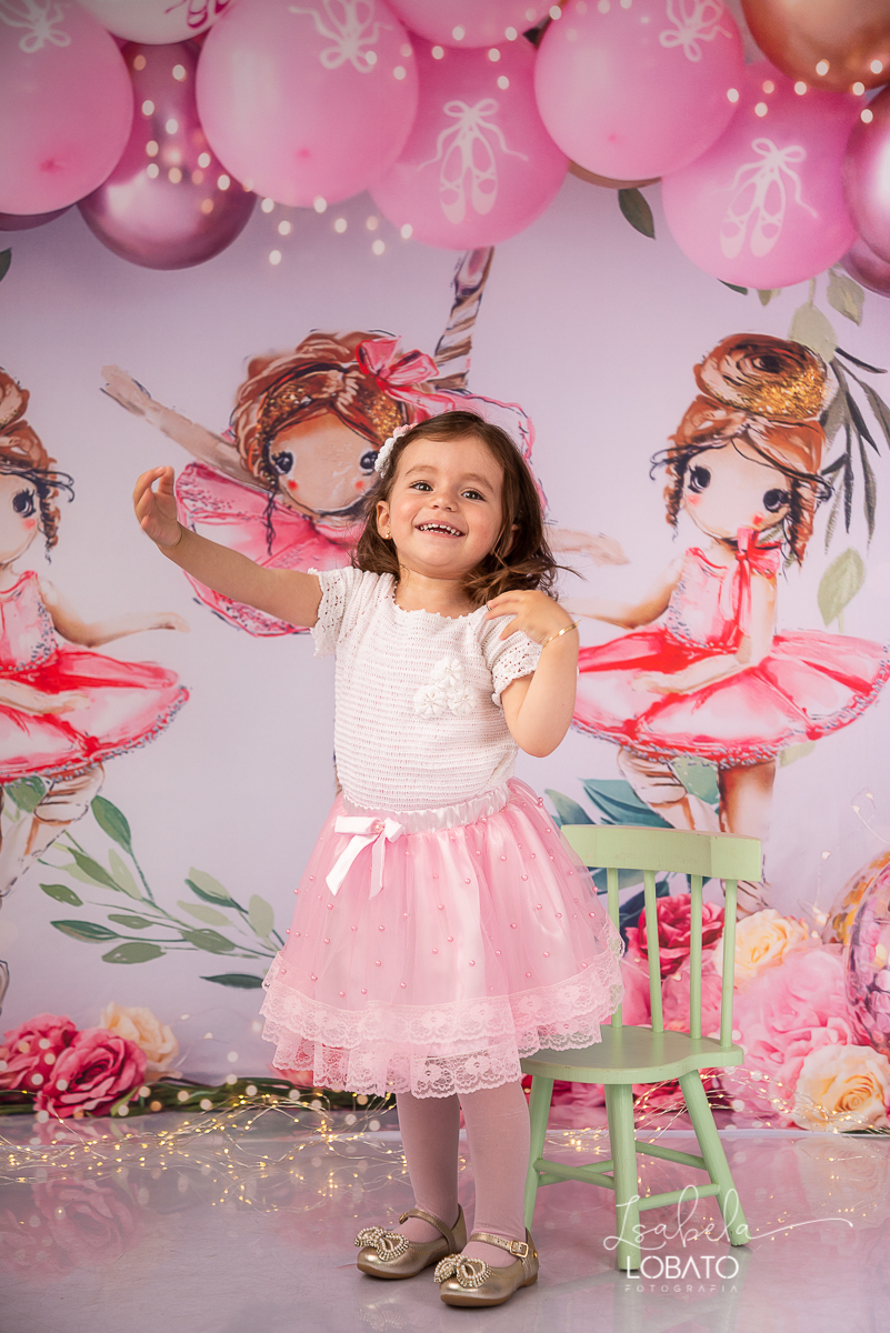 a-bailarina-cecilia-meireles-ensaio-fotografico-de-ballet-fotos-de-bailarina-a-pequena-bailarina-estudio-fotografico-em-barbacena-melhor-fotografa-de-crianca-em-barbacena-isabela-lobato-fotografa-de-crianca