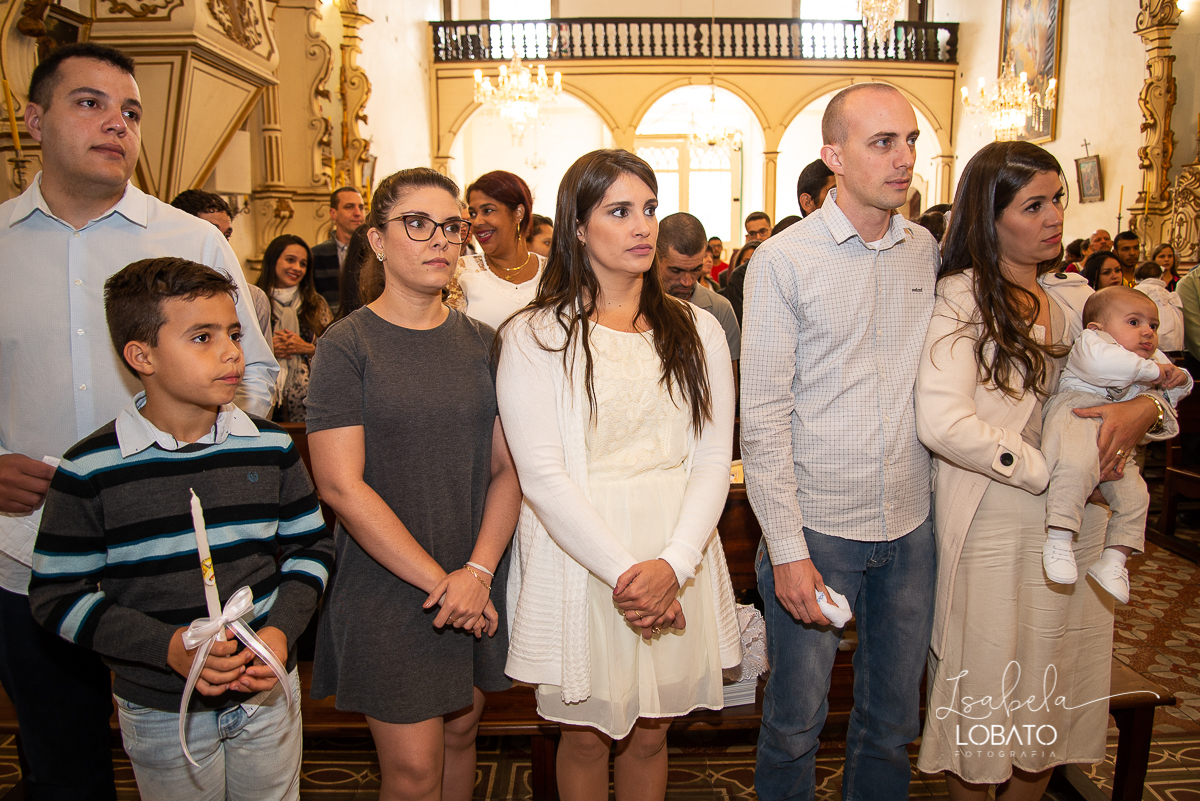 sacramento-do-batismo-batizado-do-benjamin-primeiro-sacramento-batismo-igreja-nossa-senhora-da-piedade-barbacena-minas-gerais-igreja-matriz-barbacena-fotografia-de-batizado-fotografa-de-batizado-em-barbacena-isabela-lobato-fotografia-melhor-fotografa-bq