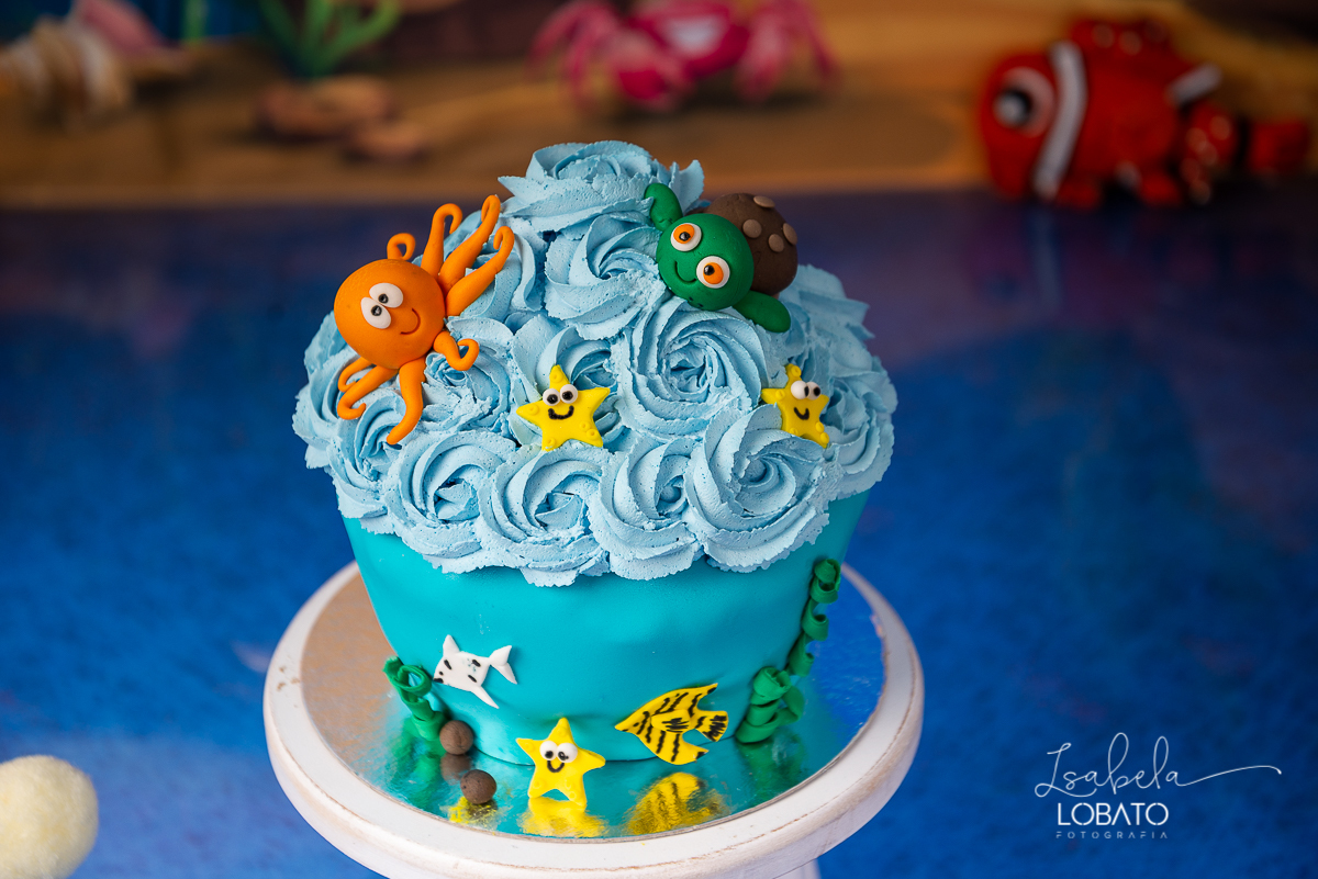 hora-do-bolo-smash-the-cake-aniversario-de-1-ano-tema-de-festa-mundo-bita-fotografia-de-smash-the-cake-mundo-bita-fundo-do-mar-estudio-fotografico-em-barbacena-isabela-lobato-fotografia-infantil-melhor-fotografo-em-barbacena-isabela-lobato