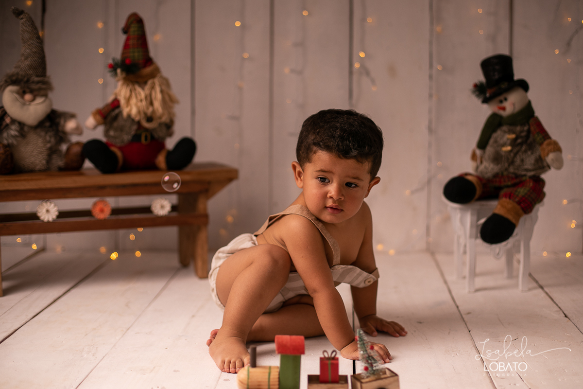 natal-2019-dezembro-2019-a-hora-do-banho-edicao-especial-de-natal-banho-de-bebe-brincadeira-de-crianca-ensaio-fotografico-de-natal-em-barbacena-minas-gerais-melhor-fotografo-infantil-isabela-lobato-fotografia-estudio-fotografico-arvore-de-natal-papai-noel
