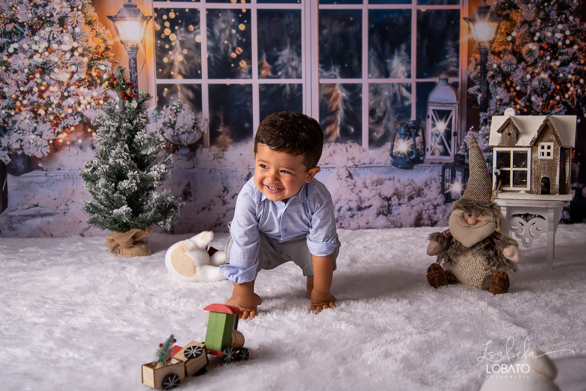 natal-2019-papai-noel-presente-de-natal-o-natal-vem-vindo-ceia-de-natal-neve-fotografia-de-natal-ensaio-fotografico-de-natal-fotografo-de-crianca-barbacena-mg-isabela-lobato-fotografia-melhores-fotografos-de-minas-gerais-estudio-fotografico-cenario-natal