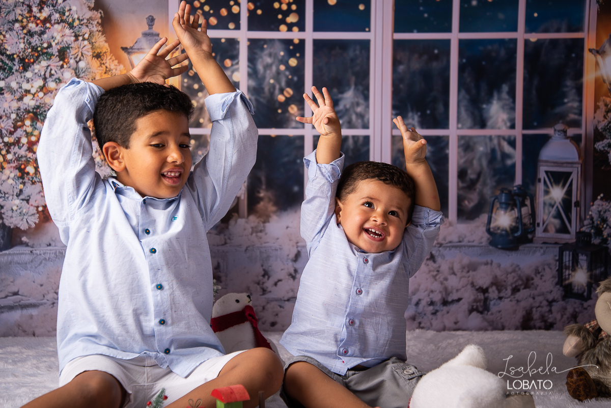 natal-2019-papai-noel-presente-de-natal-o-natal-vem-vindo-ceia-de-natal-neve-fotografia-de-natal-ensaio-fotografico-de-natal-fotografo-de-crianca-barbacena-mg-isabela-lobato-fotografia-melhores-fotografos-de-minas-gerais-estudio-fotografico-cenario-natal